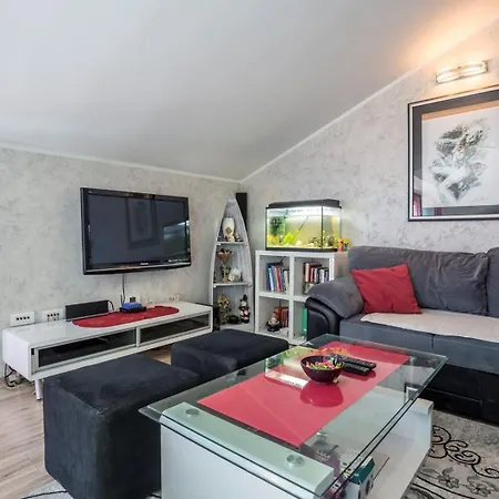 Apartment Alduk *